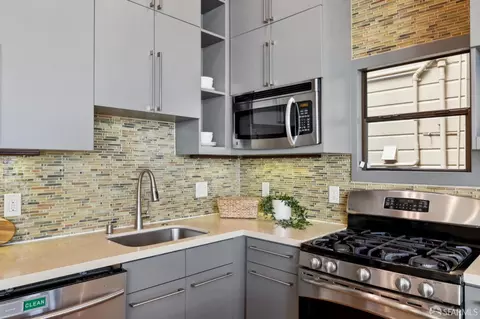 710 Bay St, San Francisco, CA 94109 photo 21