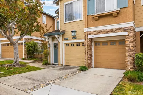 23019 Canyon Terrance Dr #U2, Castro Valley, CA 94552