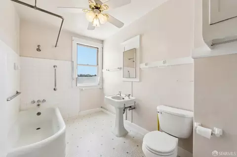Bath - 47 Curtis St, San Francisco, CA 94112 photo 2 of 2