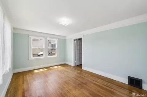 Living - 47 Curtis St, San Francisco, CA 94112 photo 7 of 7