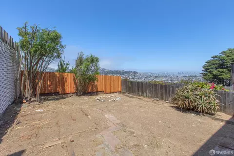 Exterior - 124 Valmar Ter, San Francisco, CA 94112 photo 5 of 18