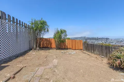 Exterior - 124 Valmar Ter, San Francisco, CA 94112 photo 4 of 18