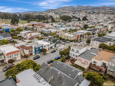 View/Area - 678 Vienna St, San Francisco, CA 94112 photo 13 of 18