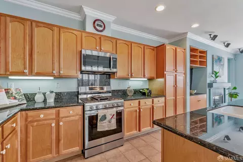 Kitchen - 2772 Shellgate Cir, Hayward, CA 94545 photo 1 of 7