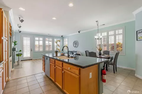 Kitchen - 2772 Shellgate Cir, Hayward, CA 94545 photo 3 of 7