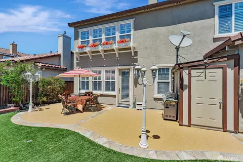 Exterior - 2772 Shellgate Cir, Hayward, CA 94545 photo 9 of 11