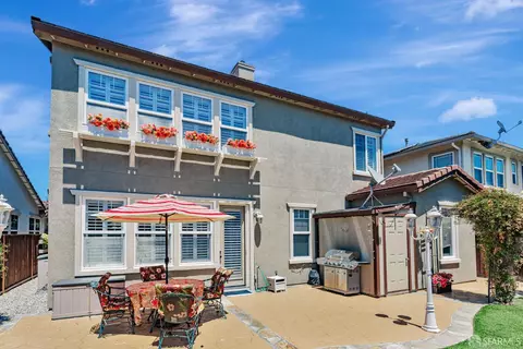 Exterior - 2772 Shellgate Cir, Hayward, CA 94545 photo 8 of 11