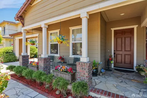 Exterior - 2772 Shellgate Cir, Hayward, CA 94545 photo 5 of 11