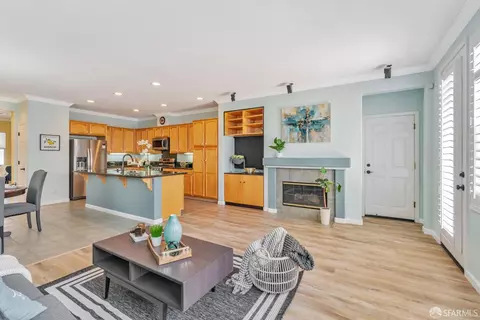 Living - 2772 Shellgate Cir, Hayward, CA 94545 photo 4 of 6
