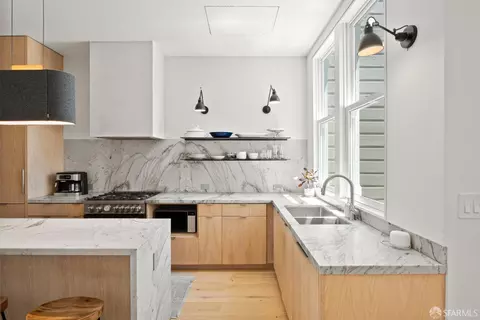 220 Anza St, San Francisco, CA 94118