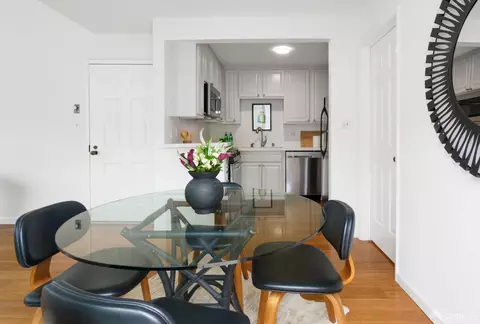 655 Frederick St, San Francisco, CA 94117 photo 6