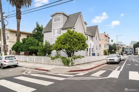 145 E 15th St, Oakland, CA 94606