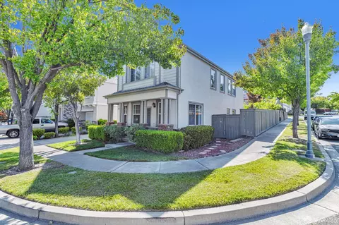 1027 Craftsman Dr, Hercules, CA 94547 photo 5