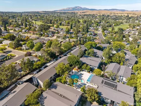 9085 Alcosta Blvd #415, San Ramon, CA 94583