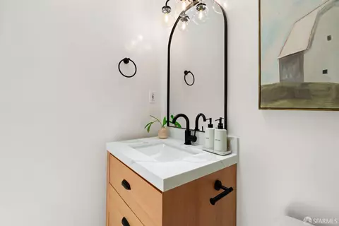 Bath - 2429 22nd Ave, San Francisco, CA 94116 photo 7 of 10