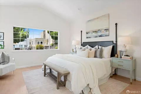 Bedroom - 2429 22nd Ave, San Francisco, CA 94116 photo 1 of 11