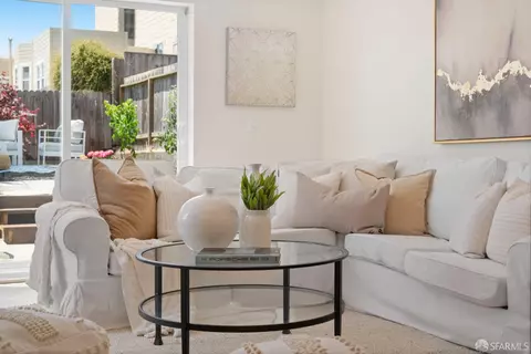 Living - 2429 22nd Ave, San Francisco, CA 94116 photo 5 of 7