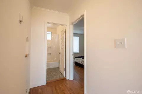 Entry Way - 569 Peralta Ave, San Francisco, CA 94110 photo 2 of 3