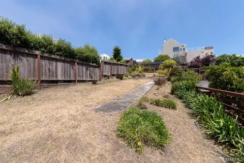 Exterior - 651 29th Ave, San Francisco, CA 94121 photo 3 of 3
