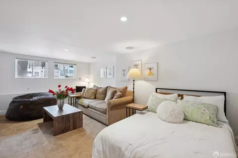 Bedroom - 50 Perine Pl, San Francisco, CA 94115 photo 6 of 13