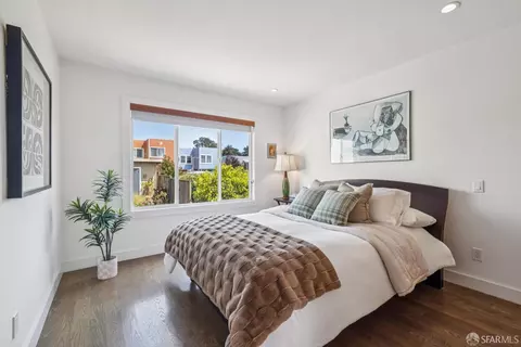 539 Munich St, San Francisco, CA 94112 photo 7