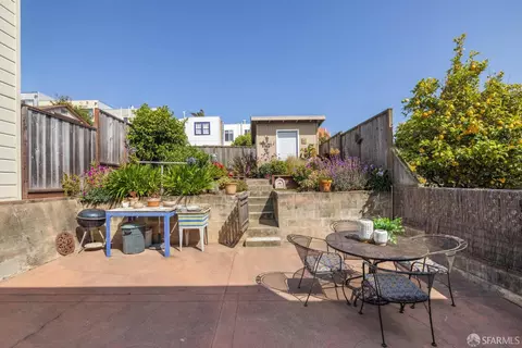 539 Munich St, San Francisco, CA 94112 photo 16