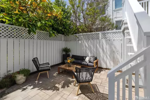 Exterior - 2030 Filbert St, San Francisco, CA 94123 photo 9 of 11