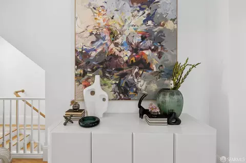Entry Way - 2030 Filbert St, San Francisco, CA 94123 photo 3 of 11