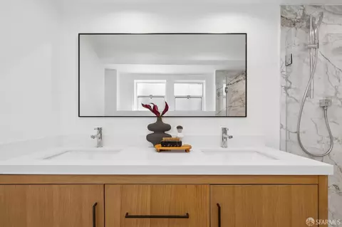 Bath - 2030 Filbert St, San Francisco, CA 94123 photo 5 of 6