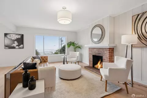 Living - 1867 15th Ave, San Francisco, CA 94122 photo 7 of 12