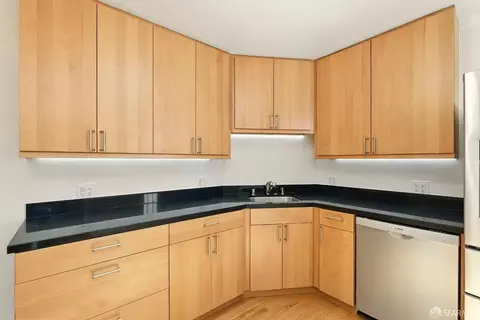 166 Joost Ave, San Francisco, CA 94131 photo 11