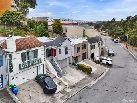 View/Area - 315 De Long St, San Francisco, CA 94112 photo 2 of 3