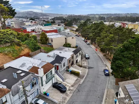 View/Area - 315 De Long St, San Francisco, CA 94112 photo 3 of 3
