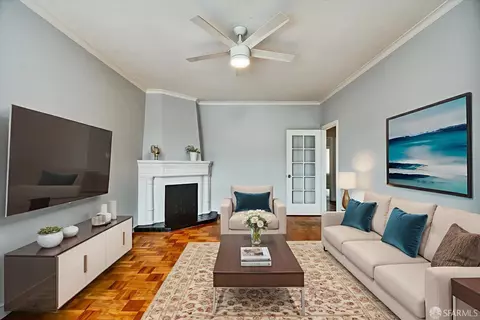 Living - 315 De Long St, San Francisco, CA 94112 photo 3 of 6