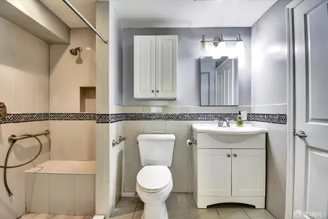 Bath - 315 De Long St, San Francisco, CA 94112 photo 1 of 2