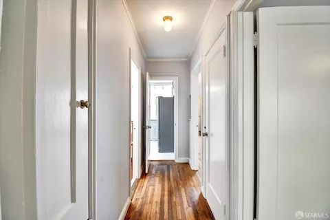 Entry Way - 315 De Long St, San Francisco, CA 94112 photo 1 of 2