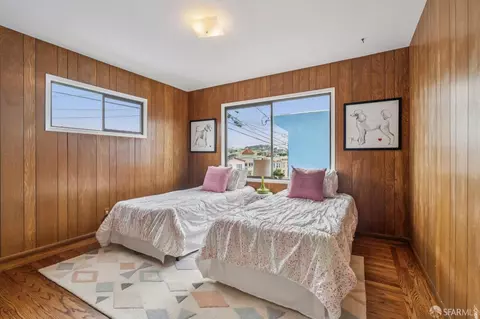 Bedroom - 548 Burrows St, San Francisco, CA 94134 photo 5 of 7