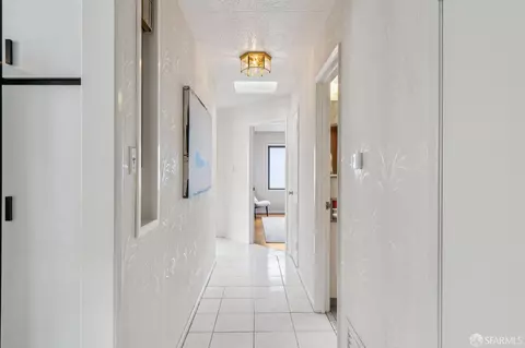 Entry Way - 548 Burrows St, San Francisco, CA 94134 photo 3 of 4
