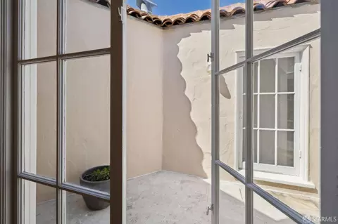 Exterior - 635 32nd Ave, San Francisco, CA 94121 photo 7 of 12