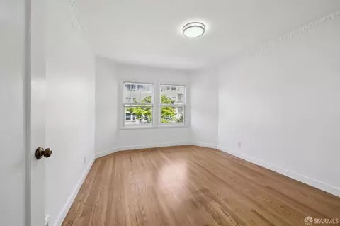 Bedroom - 635 32nd Ave, San Francisco, CA 94121 photo 4 of 7