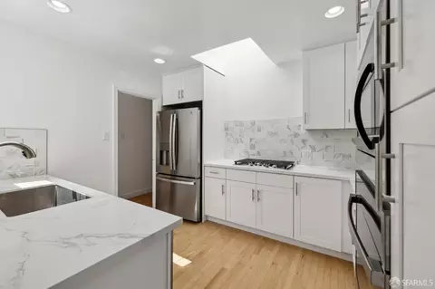 Kitchen - 635 32nd Ave, San Francisco, CA 94121 photo 1 of 6