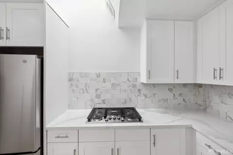 Kitchen - 635 32nd Ave, San Francisco, CA 94121 photo 3 of 6