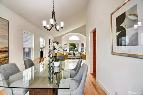Dining - 207 Marvilla Cir, Pacifica, CA 94044 photo 4 of 5