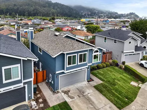View/Area - 207 Marvilla Cir, Pacifica, CA 94044 photo 9 of 17