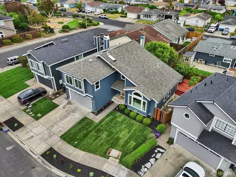 View/Area - 207 Marvilla Cir, Pacifica, CA 94044 photo 8 of 17