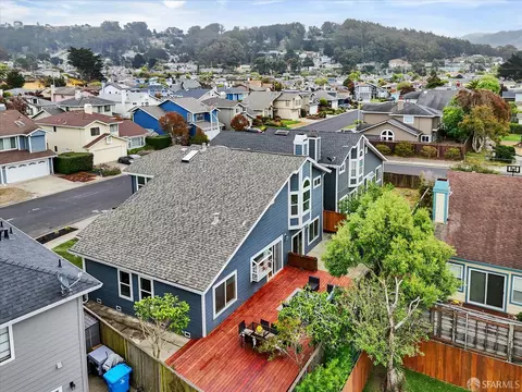 View/Area - 207 Marvilla Cir, Pacifica, CA 94044 photo 4 of 17