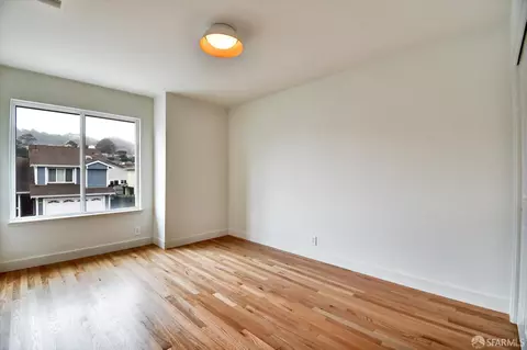 Bedroom - 207 Marvilla Cir, Pacifica, CA 94044 photo 1 of 13