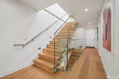 Entry Way - 33 Rio Ct, San Francisco, CA 94127 photo 4 of 5