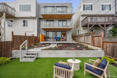 33 Rio Ct, San Francisco, CA 94127