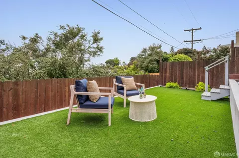 Exterior - 33 Rio Ct, San Francisco, CA 94127 photo 10 of 12